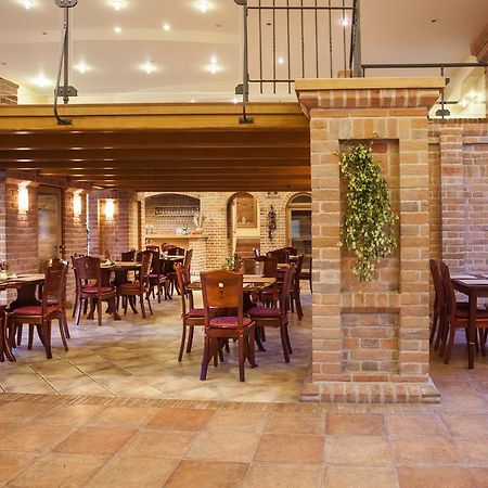 Hotel Aurelius Mikulov Ngoại thất bức ảnh