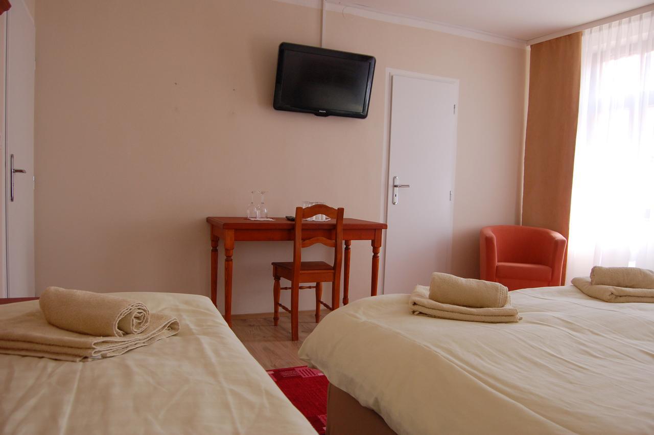 Hotel Aurelius Mikulov Ngoại thất bức ảnh